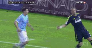 足球gif爆笑动图,足球搞笑图片大全超清