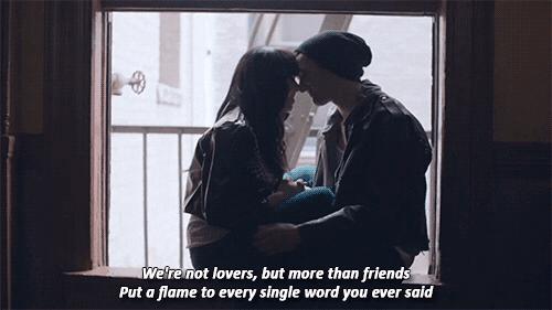 男生身材标准对照表,男人理想身材标准