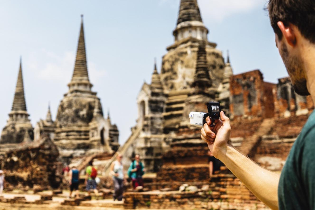 索尼4k摄录一体机fdr-ax100e,索尼fdr-x1000v摄录一体机怎么用