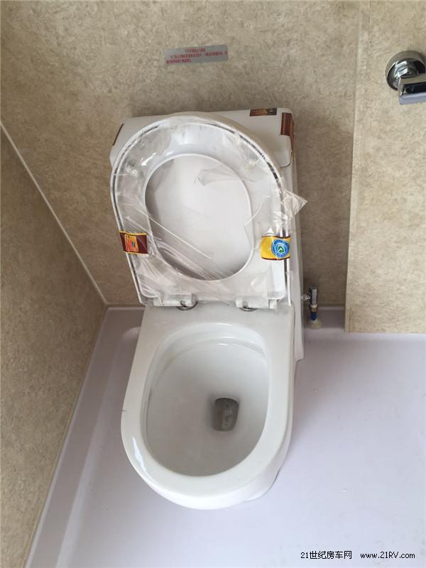 单拓展c型房车凯伦宾威,凯伦宾威zk5048x