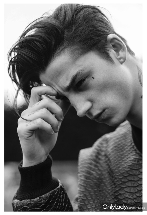 夏日舔屏初恋一般的男孩AshStymest