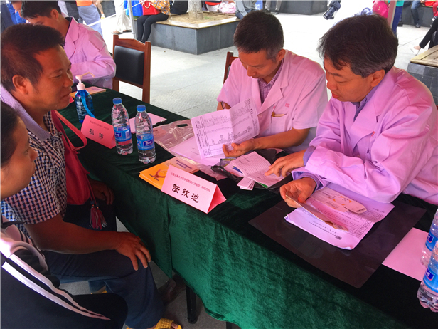 知名癫痫专家贵州省医义诊癫痫病规范系统治疗是关键