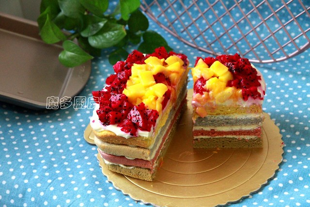 8寸彩虹慕斯蛋糕的做法全过程,周末在家给孩子做甜品图片