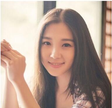 中分长直发适合什么样的脸型,中分发型适合什么眉形