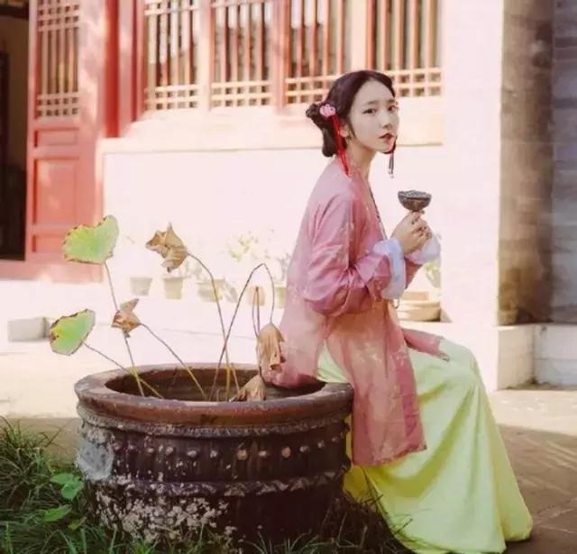 汉服之美谓之华作文,汉服之美的文章