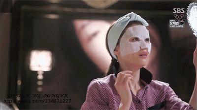 眼周很多小细纹用什么眼膜比较好,眼周保养只擦眼霜