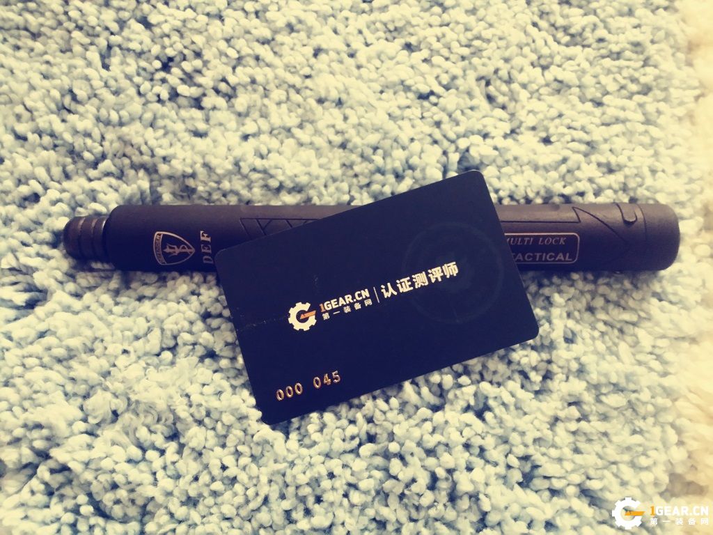 捍卫者机械甩棍,弘安机械棍使用感受