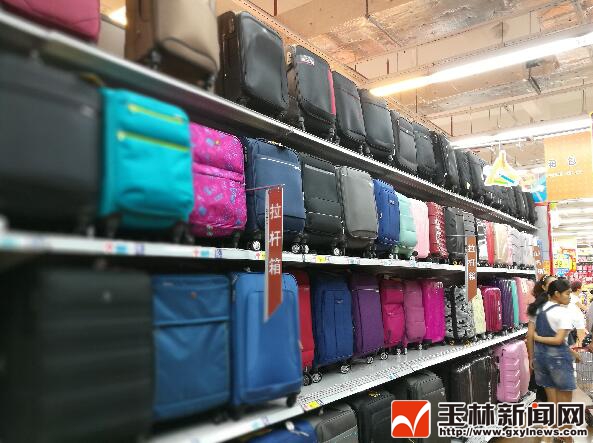 密码行李箱忘记密码如何快速打开,正确打开不用密码的行李箱方式