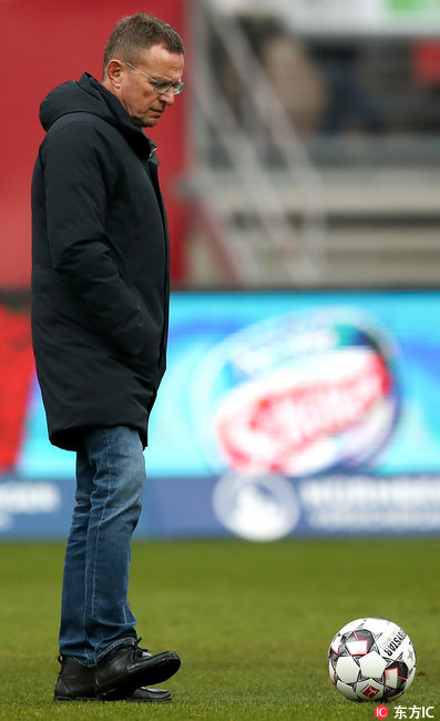 德甲RB莱比锡3-1弗赖堡,德甲第27轮拜仁0比2多特落后13分