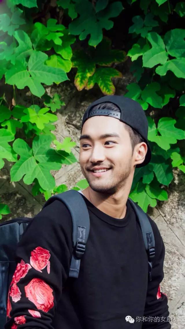 长脸发际线高男生修容教程,鬓角修容