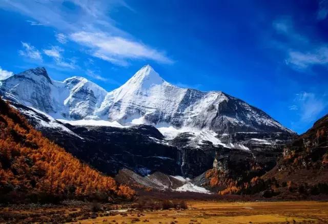 到底是去西藏还是去川西,西藏与川西这辈子总要来一趟吧