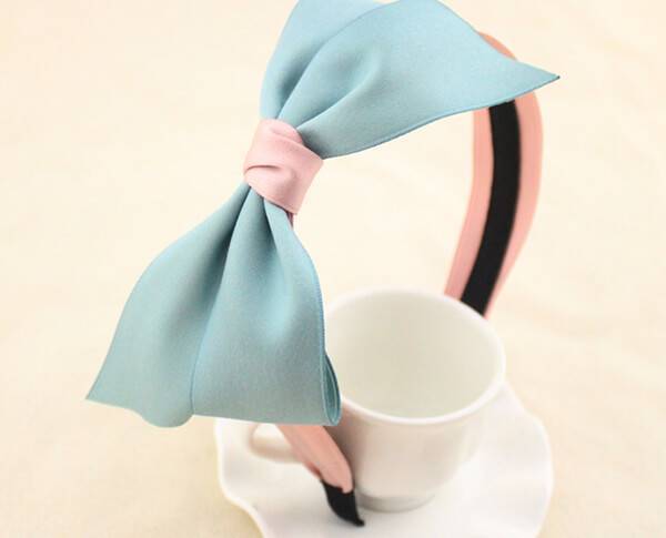 粉色跟蓝色搭配能有多梦幻,绿紫搭配的动漫