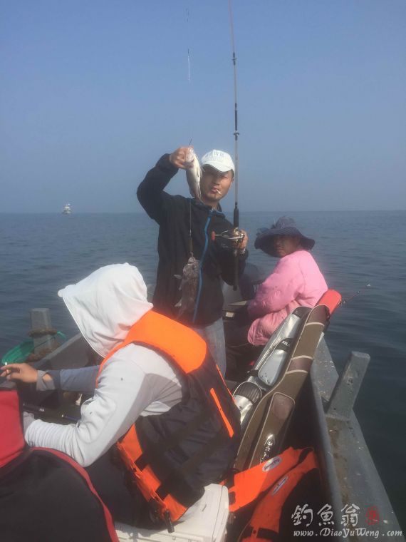 船钓封杆日记向晕船一天吐七次的老哥敬礼