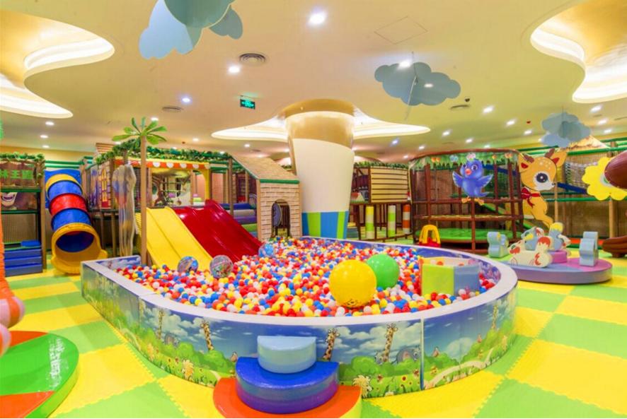 启东海上威尼斯黄金海滩,启东海上威尼斯碧海银沙无边泳池