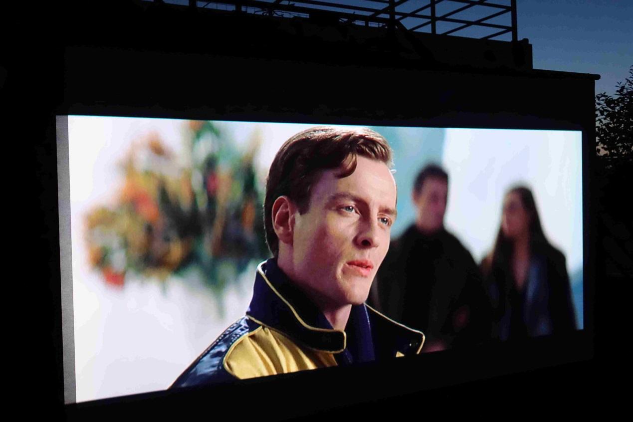 酷乐视s2投影仪led灯泡,酷乐视投影仪s2是多少流明