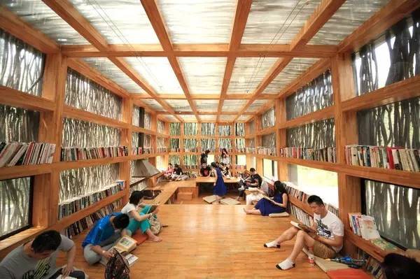 有哪些24小时的图书馆,有没有学生可以去的免费图书馆