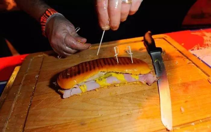 能上米其林，能下路边摊。不说了，我去找墨西哥玉米饼了|玩趣计划之全球小吃大赏（下）