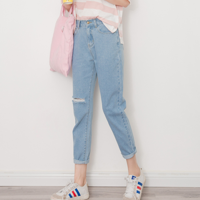 老妈，我这裤子上的破洞是潮流不要给我补起来