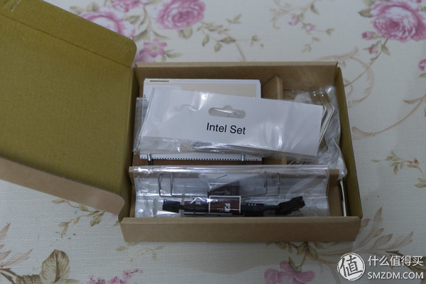 猫头鹰u9s散热器,猫头鹰散热器u9s能压14600k吗