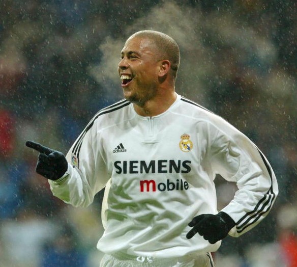 金色王朝罗纳尔多,76黄金一代罗纳尔多