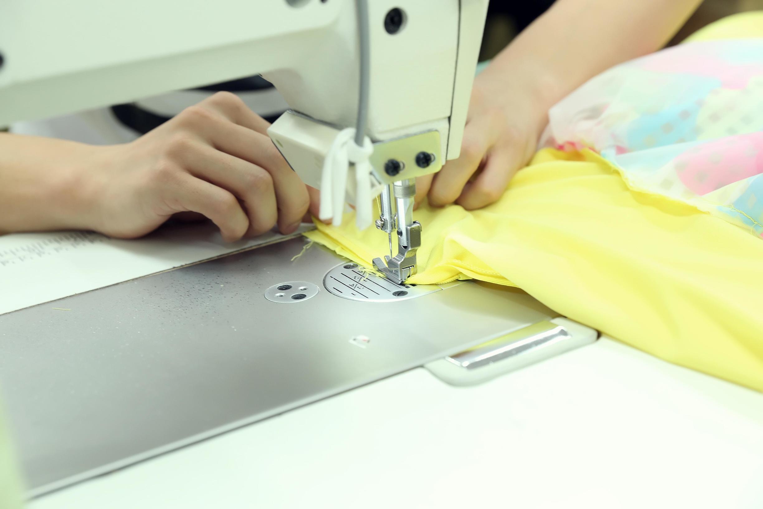 这家工厂伴随了柠檬绿茶、七格格的沉浮，又交底了哪些供应链技能