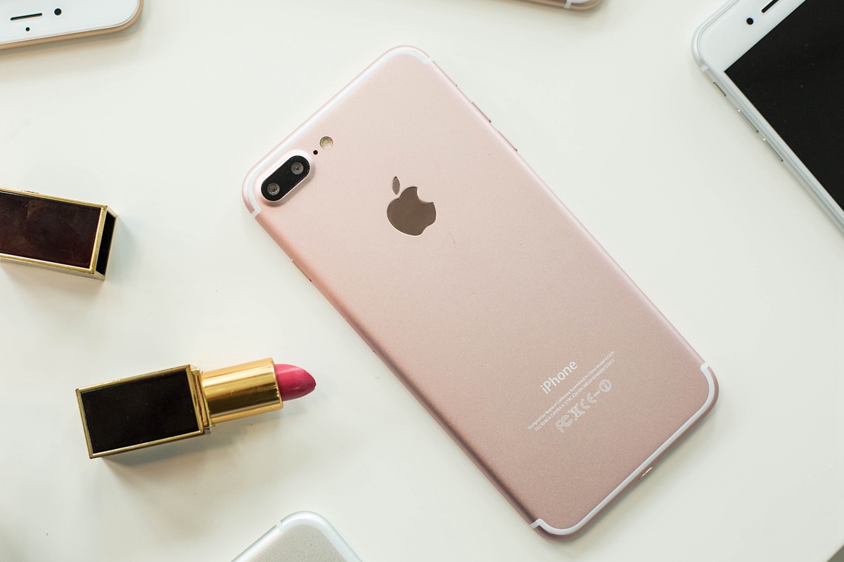 苹果为利“偷”改基带,iPhone7海外代购需谨慎