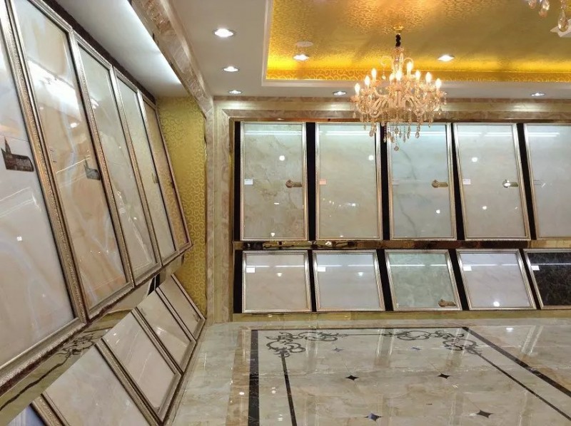 抢了二十平地砖“尾货”以为赚了,老师傅却说这是被坑了!