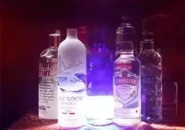 牙齿变黄有口臭用什么牙膏,牙齿很黄有口臭怎么办