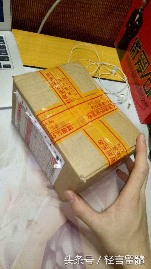 iphone4s全球首发开箱,iphone4s最新开箱