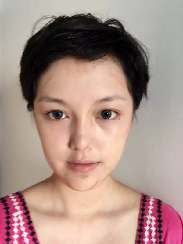 天惹噜姑娘们的混血妆已经登峰造极到这种地步了!