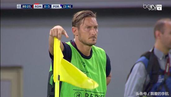 2003年狼王加内特,足球和篮球的两大传奇