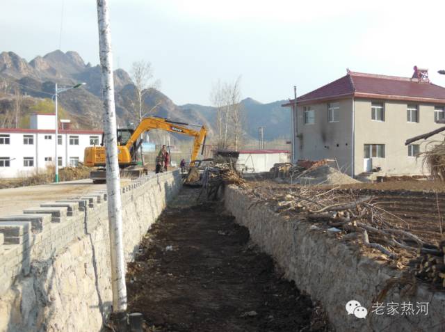 鞍匠黑沟门，美的不成样子