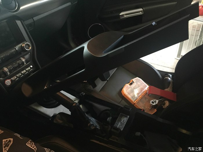 拯救MT-82手动变速箱灵魂-野马MGW拨档器+透气壶安装