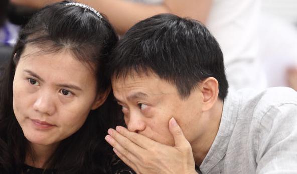 马云背后最重要的5个女人，各个身家过亿，最后一个真美！