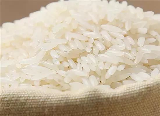 泰国100元人民币能买什么,在泰国100人民币能买到什么