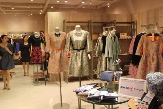 招商必备：这34个服饰品牌正热，不愧是大牌副线！