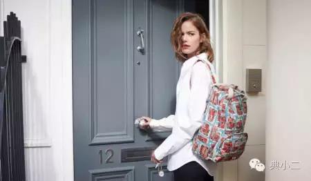 时髦双肩包大容量单肩双肩两用,轻便可爱双肩包