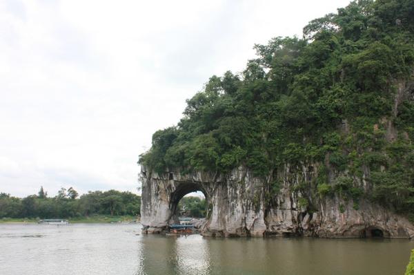 去广西桂林山水甲天下怎么坐车,广西桂林山水自由行攻略