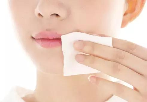 不卸妆会完蛋吗,一晚上不卸妆前后对比