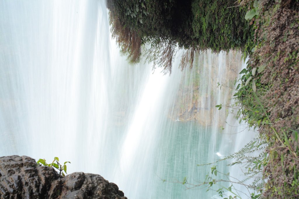 黄果树瀑布不同方位的景观,黄果树瀑布群中最好看的瀑布