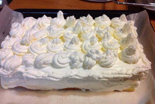 口感偏硬微酸的奶油是怎么做的,什么是淡奶油的制作方法