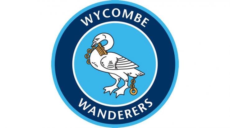 足球各种logo,足球最丑的图标