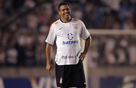 金色王朝罗纳尔多,76黄金一代罗纳尔多