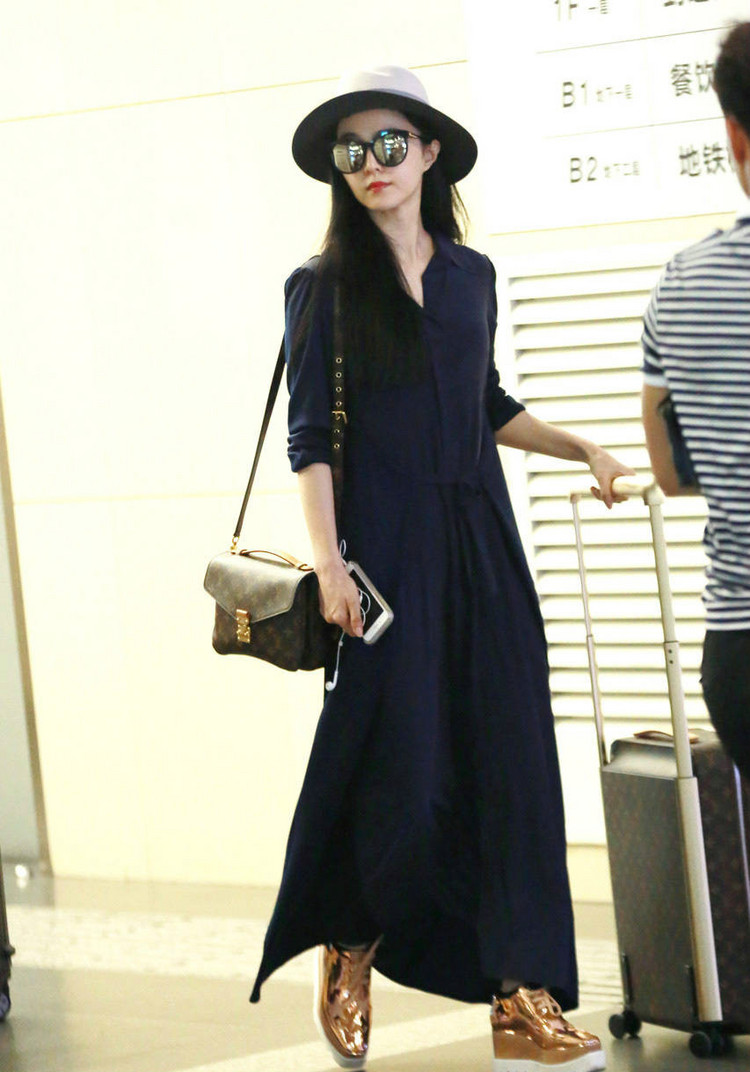 范爷销钦点的大牌包包，原来影后范冰冰私下竟爱这些包