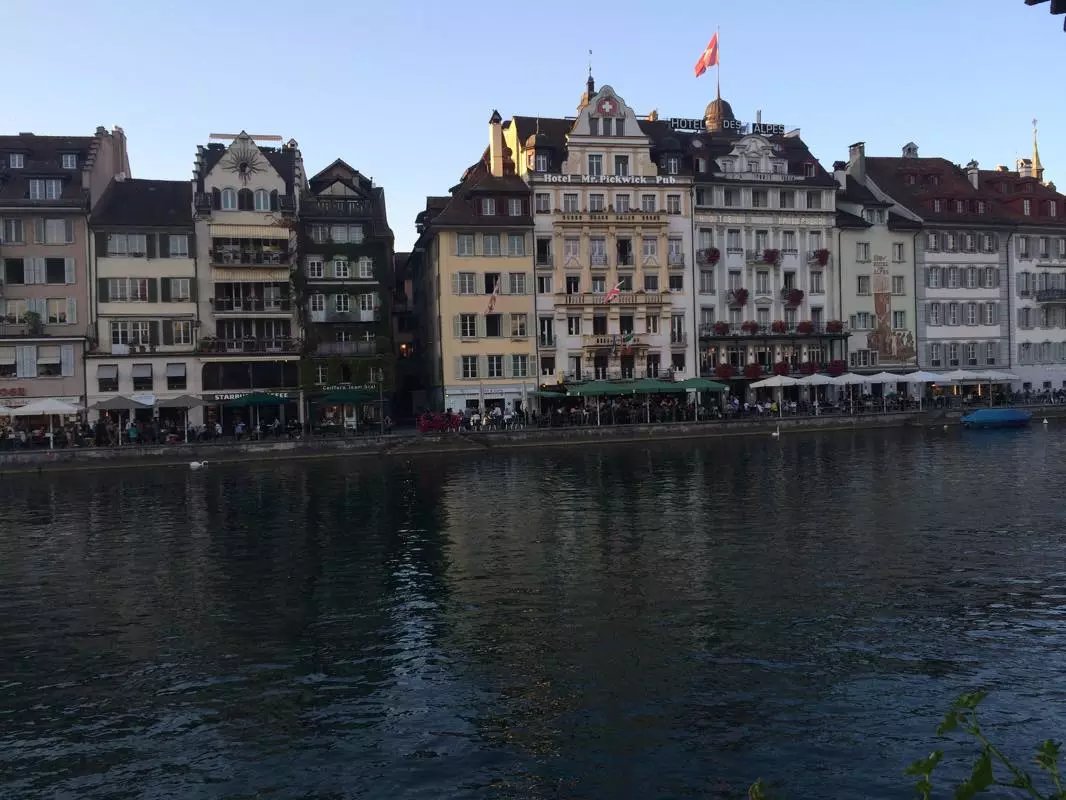 蓝瘦香菇在这里视频,蓝瘦香菇在法国