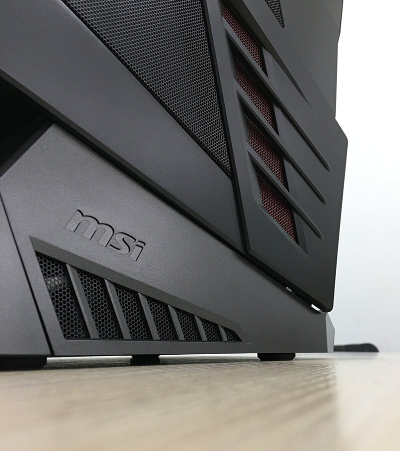 微星新一代宙斯盾钛5,微星宙斯盾钛3