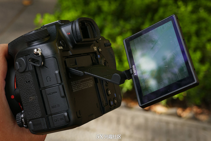 索尼a99与a99ii对比,索尼a99ii如今怎样