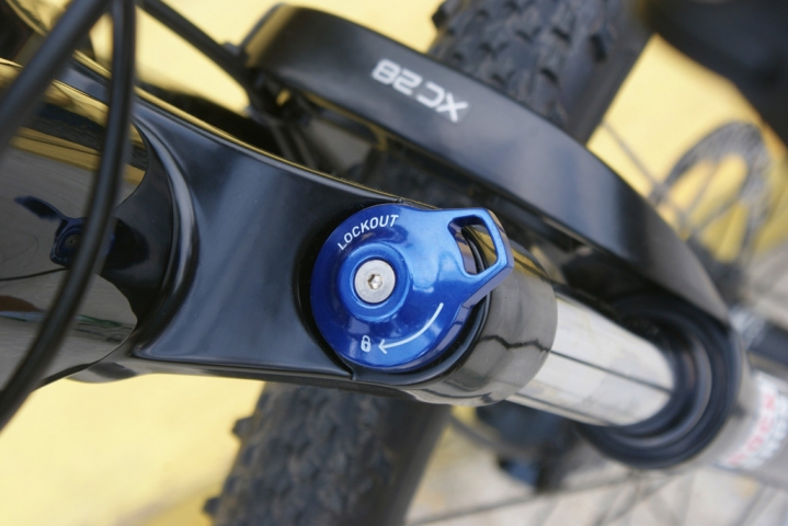 碳纤维4999,碳纤维车最便宜的车型