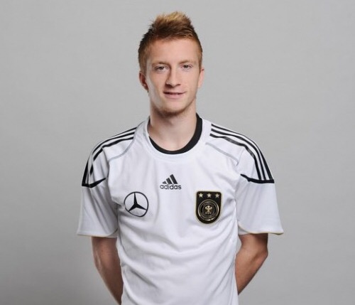 范佩西一球能吹一辈子,范佩西足坛凌空抽射第一人