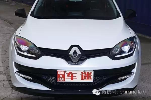 02款雷诺梅甘娜,新一代雷诺梅甘娜